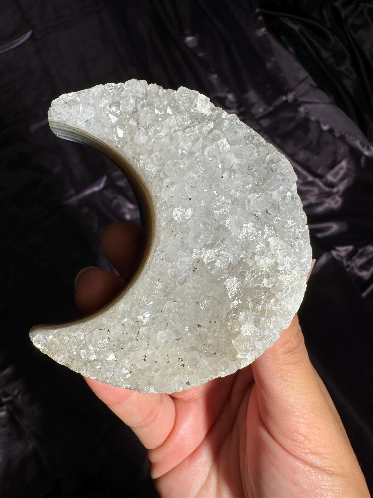 Quartzy Agate Moon Carving