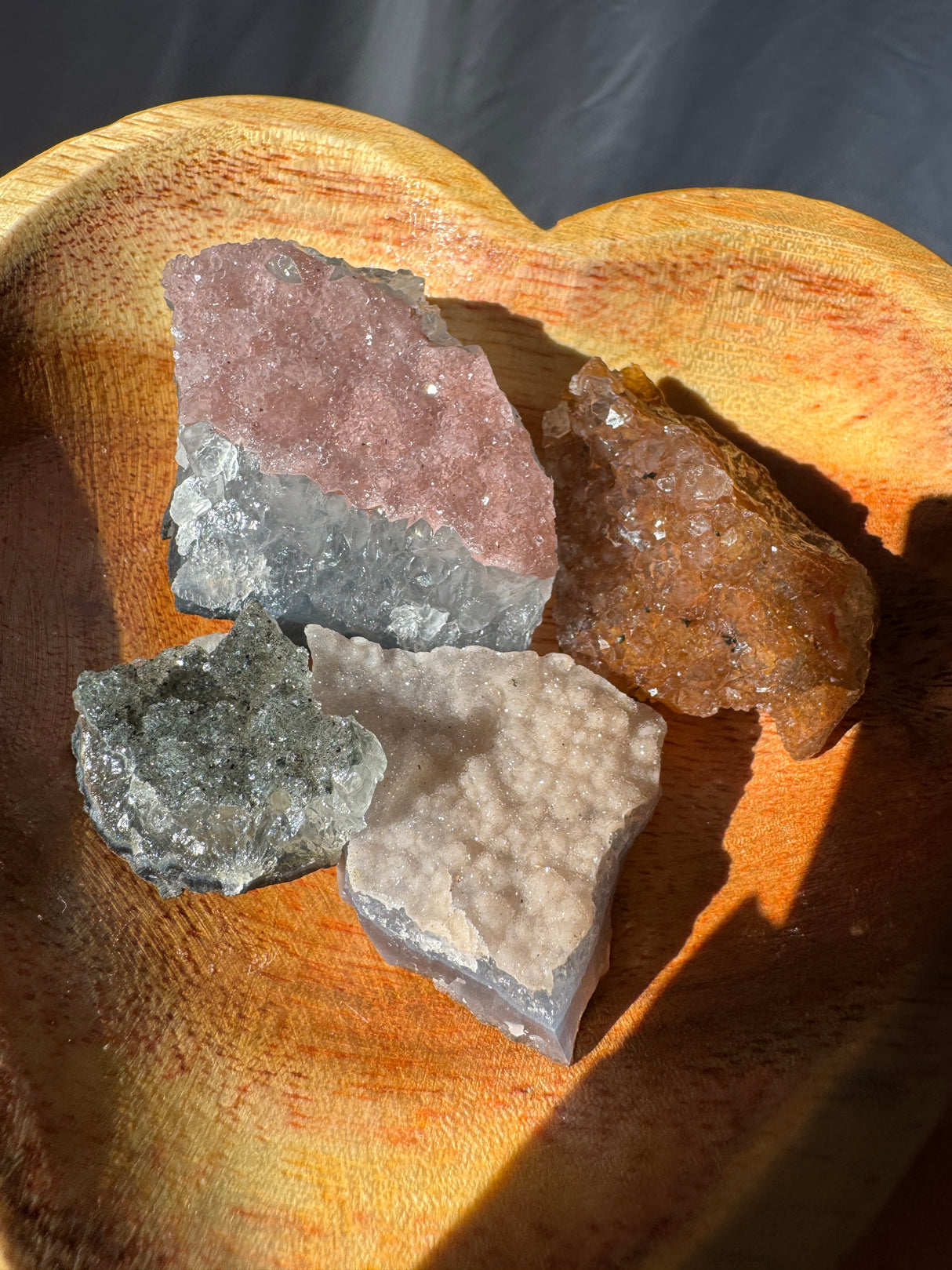 Raw Rainbow Amethyst Set (Bowl not included)