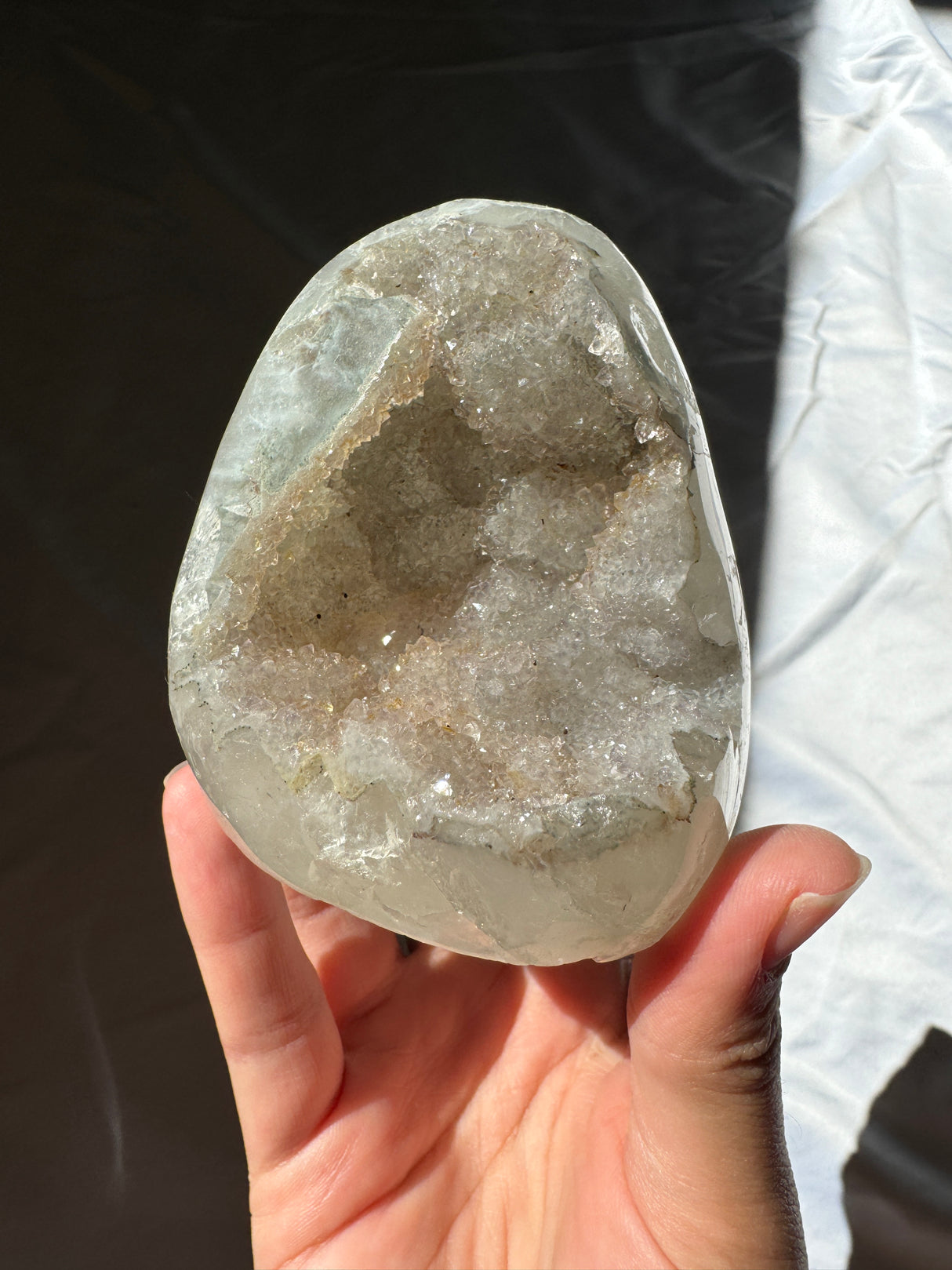 Druzy Minty Rainbow Amethyst Cut Base