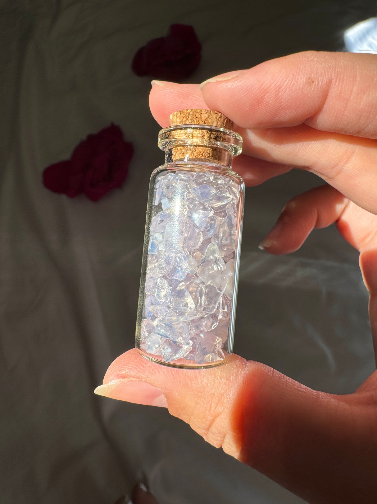 Lavender Moon Quartz Chip Bottle (1 piece)