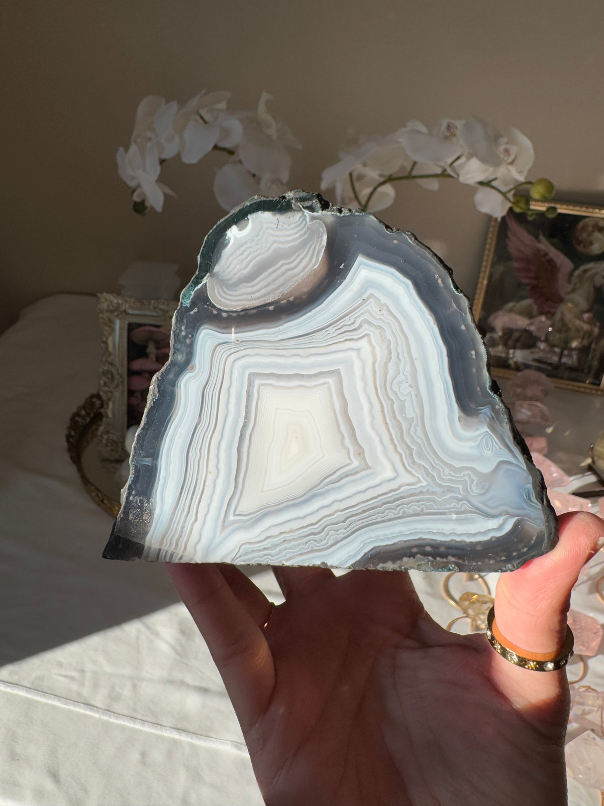 Blue Agate Cut Base