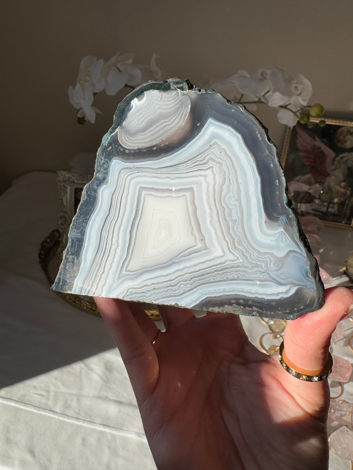 Blue Agate Cut Base