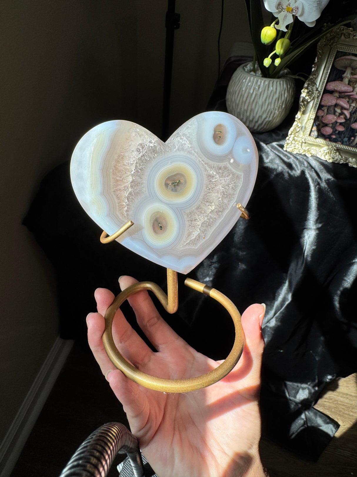 Pastel Blue Agate Heart on stand