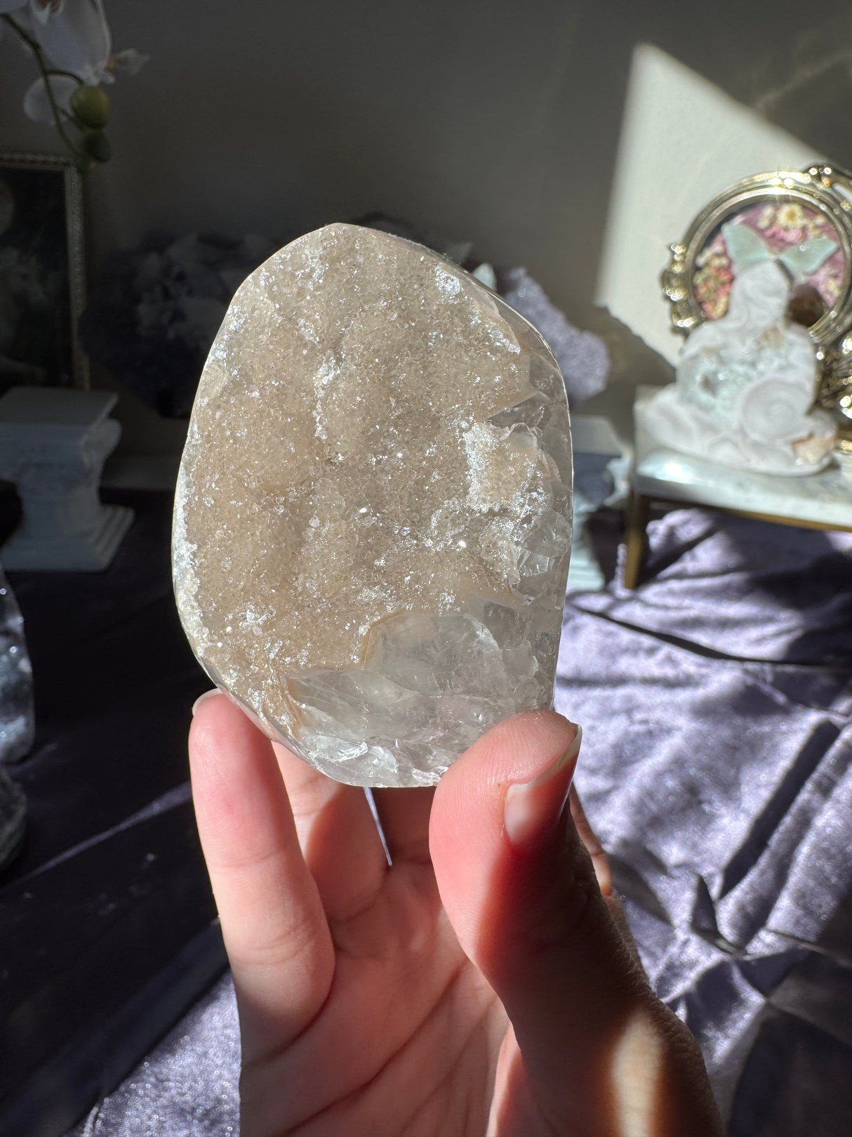 Druzy Rainbow Amethyst Cut Base