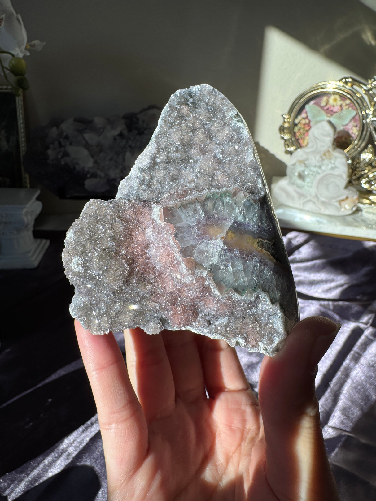 Druzy Rainbow Amethyst Cut Base