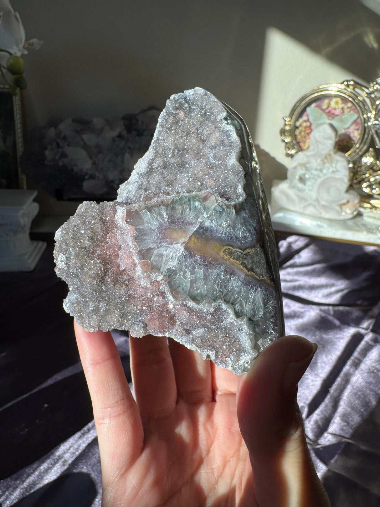 Druzy Rainbow Amethyst Cut Base