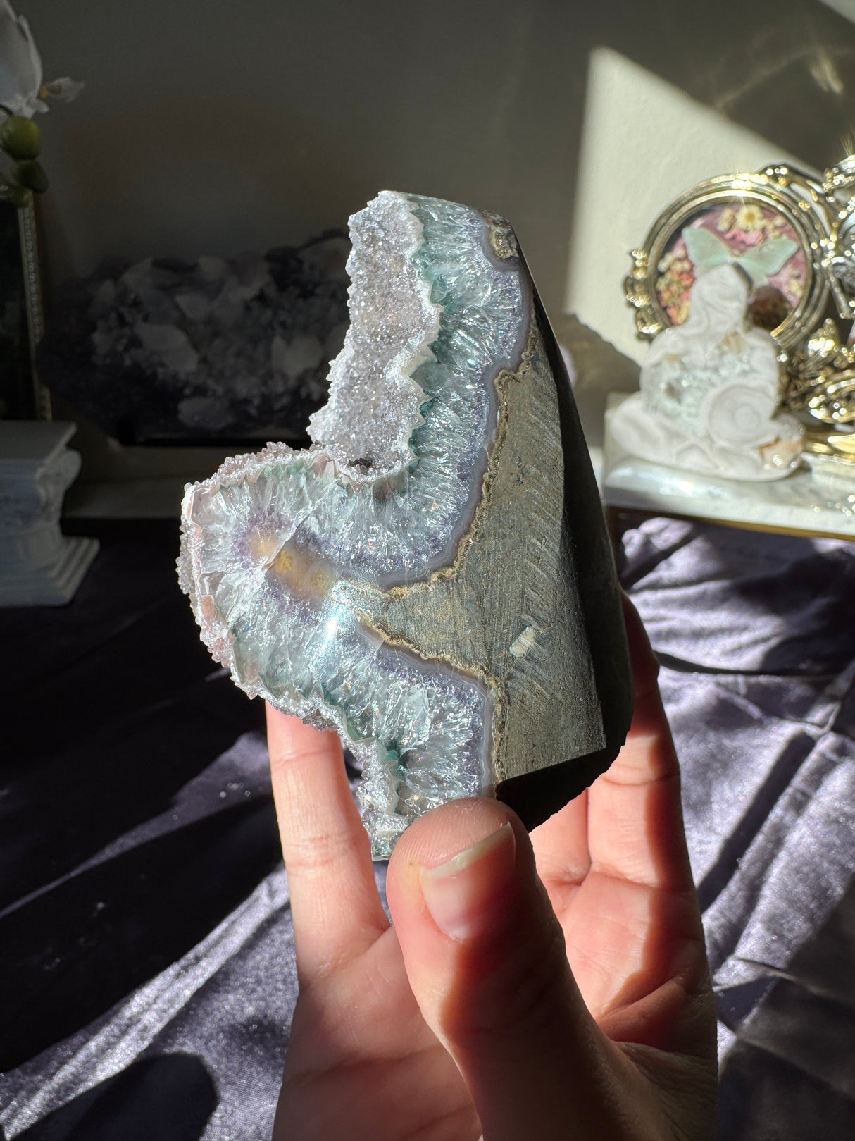 Druzy Rainbow Amethyst Cut Base