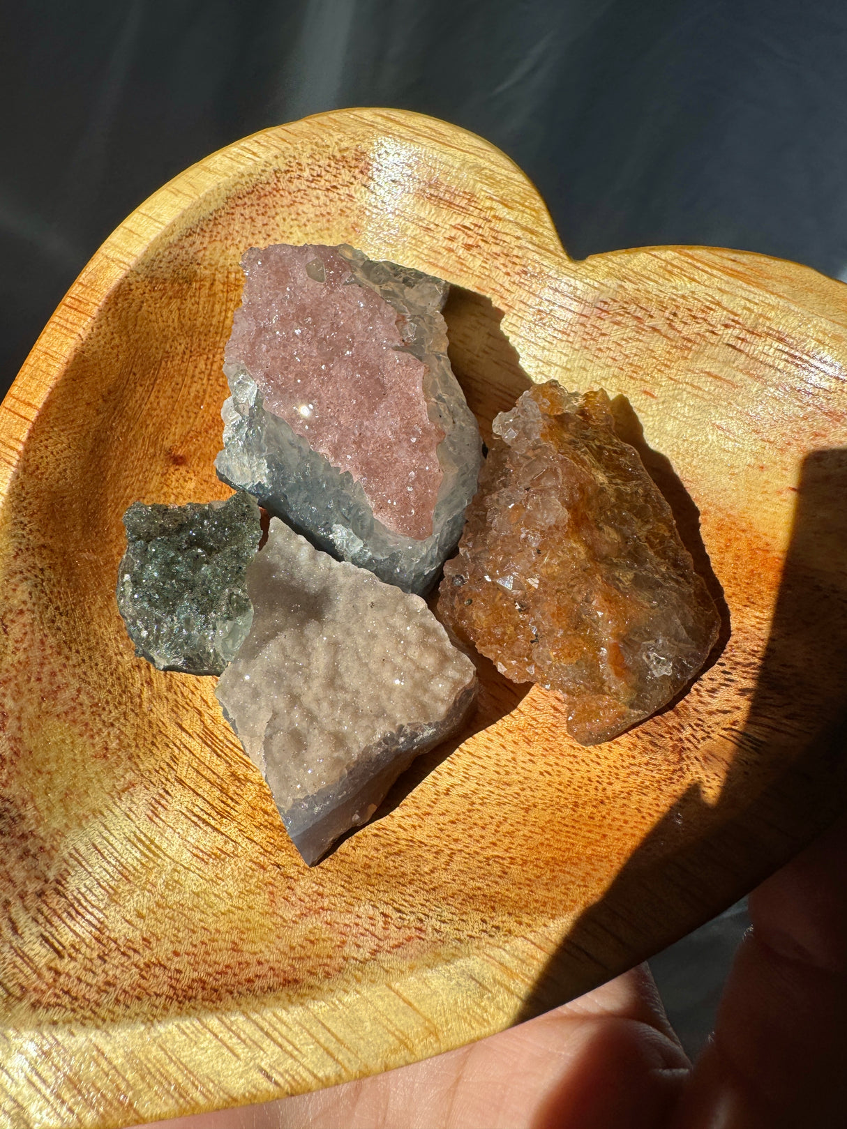Raw Rainbow Amethyst Set (Bowl not included)