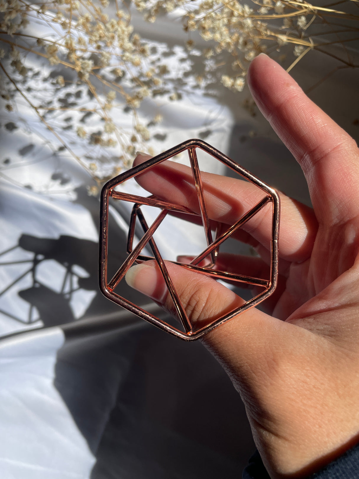 Rose Gold Reversible Wire Stand