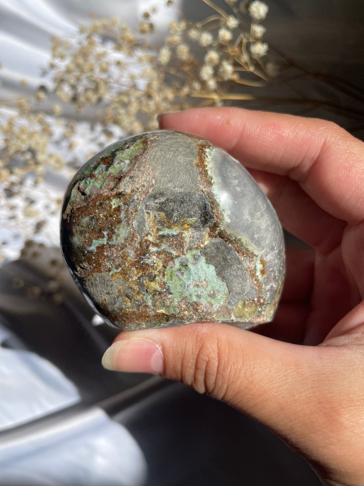 Rainbow Uruguayan Amethyst Cut Base