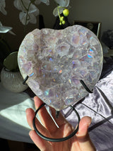 Aura Amethyst Heart
