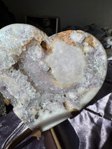 XL Lavender Pink Amethyst Heart