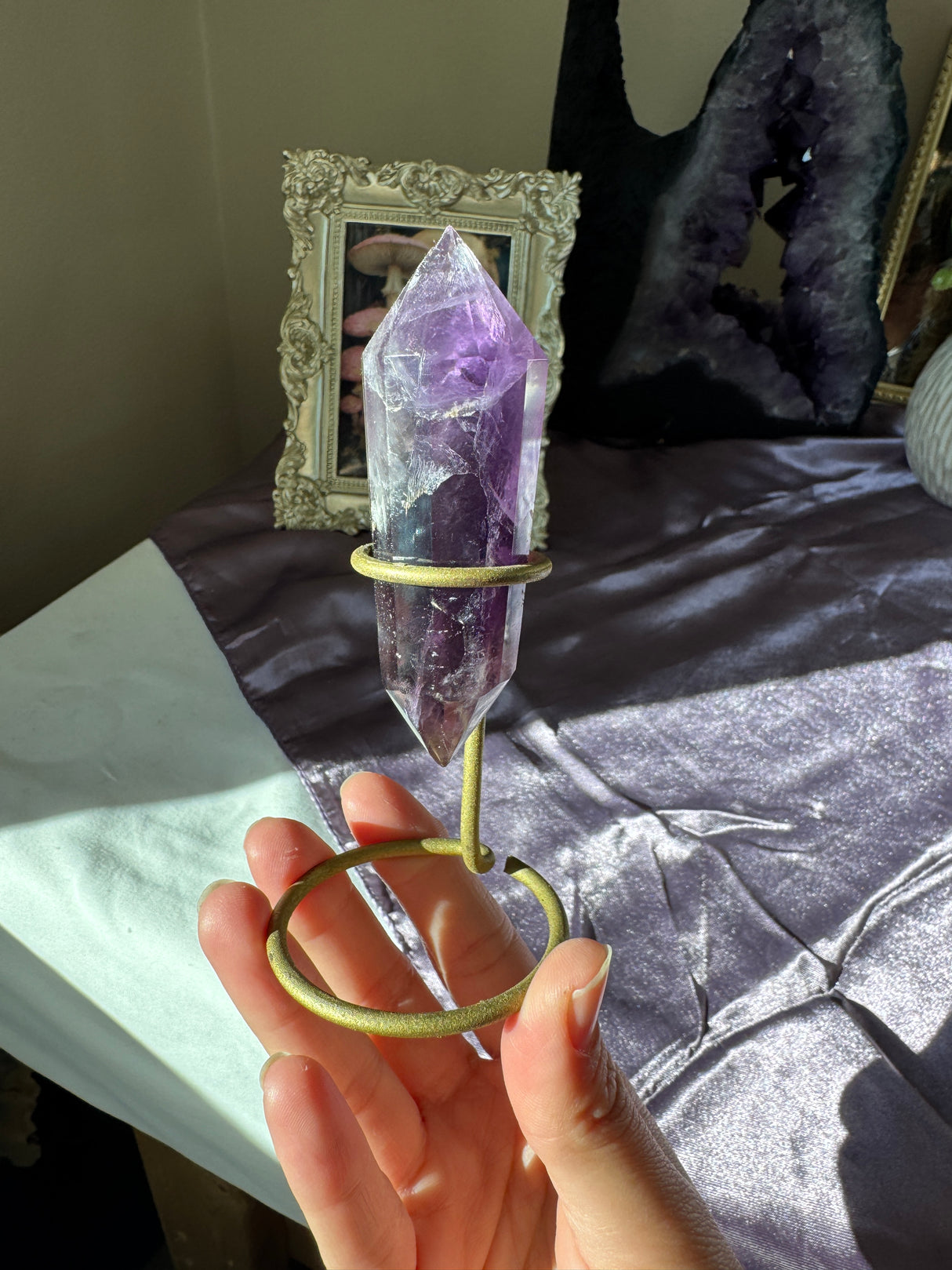 Deep Amethyst Vogel (imperfect)