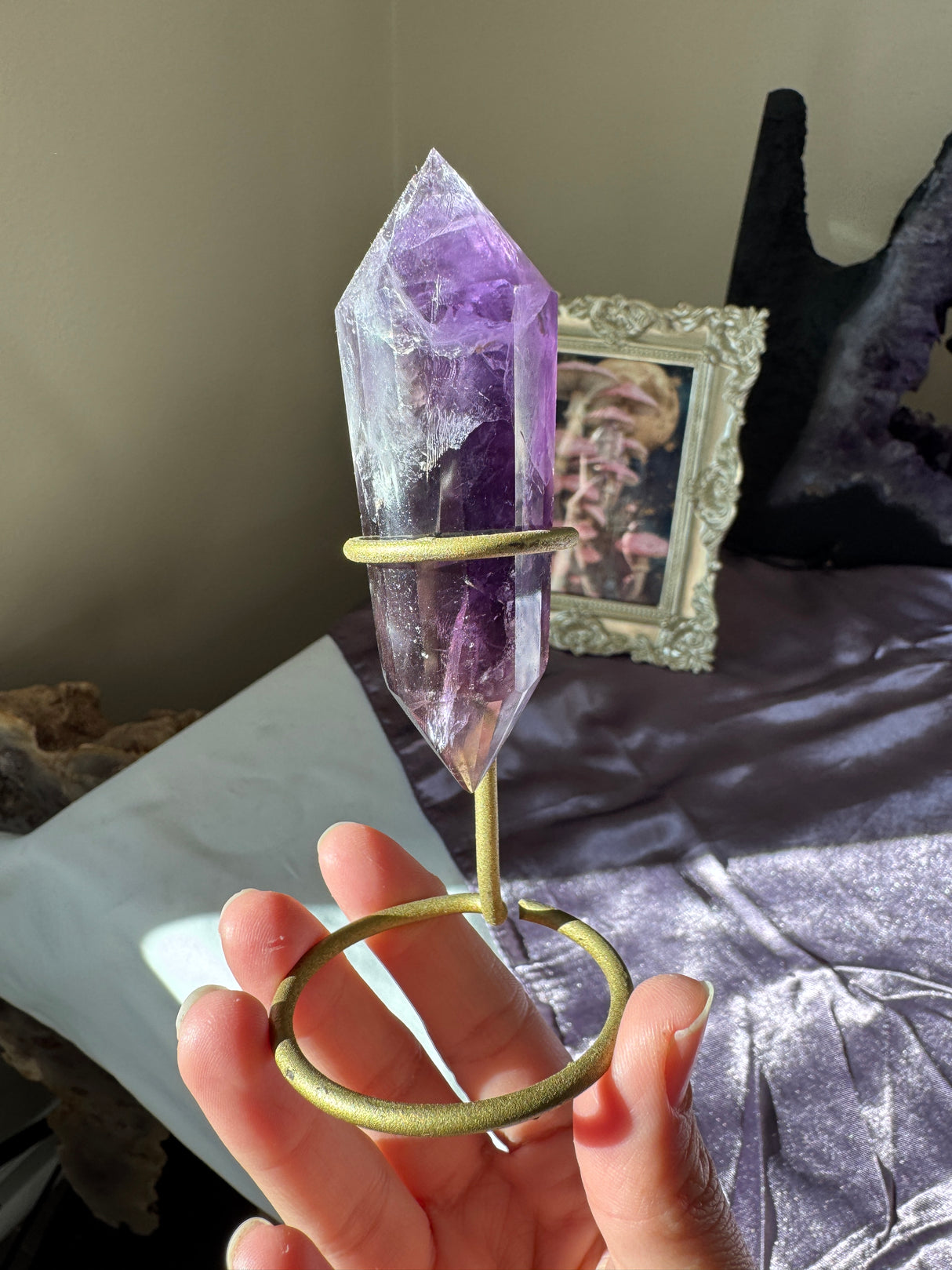 Deep Amethyst Vogel (imperfect)