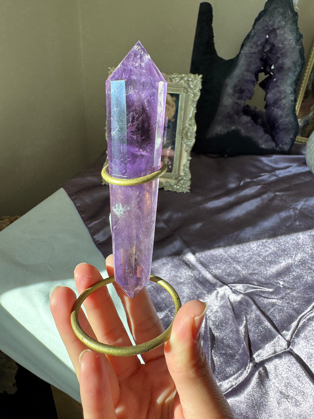 Deep Amethyst Vogel (imperfect)