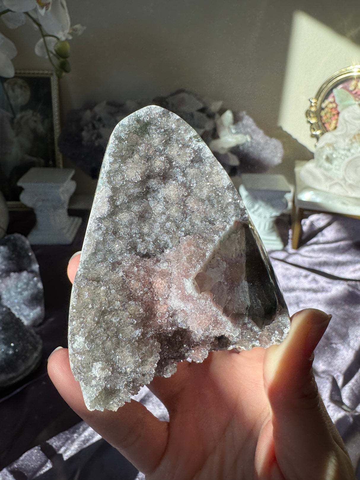 Druzy Rainbow Amethyst Cut Base