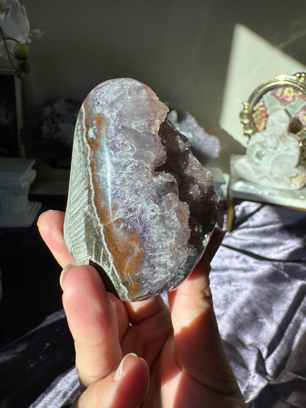 Druzy Rainbow Amethyst Cut Base