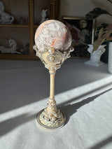 Elegant Pearl Sphere Stand